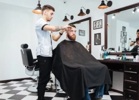 Quanto ganha um barbeiro por mês? Média salarial atualizada