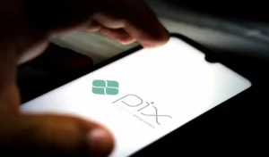 Pix volta ao normal após instabilidade na tarde