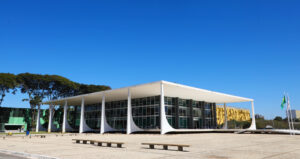 Decisão do STF impede aplicação automática de leis estrangeiras no Brasil
