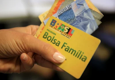 NIS Final 3: Bolsa Família paga hoje com média de R$697,77